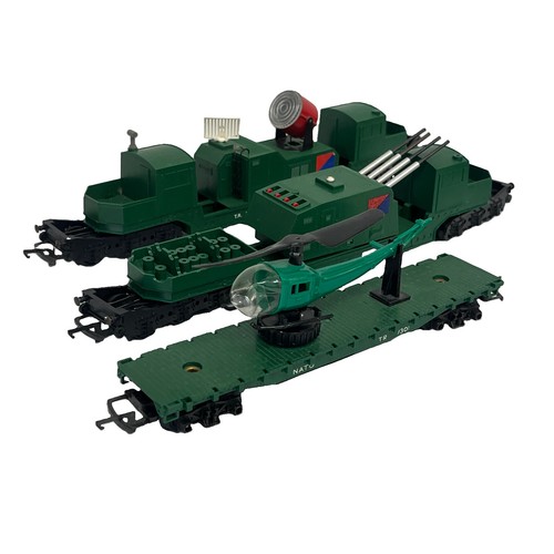 Triang hornby battlespace - 3x,