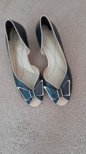Van Dal Navy Cream Leather Ladies Shoes Size 47 Or Uk 4.1/2 Small Heel VGC