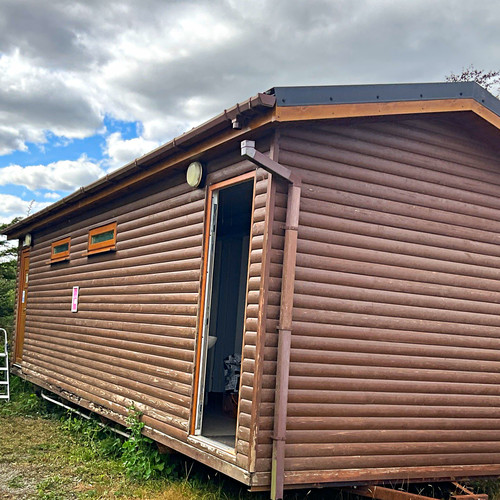 Single storey prefabricated - storey,