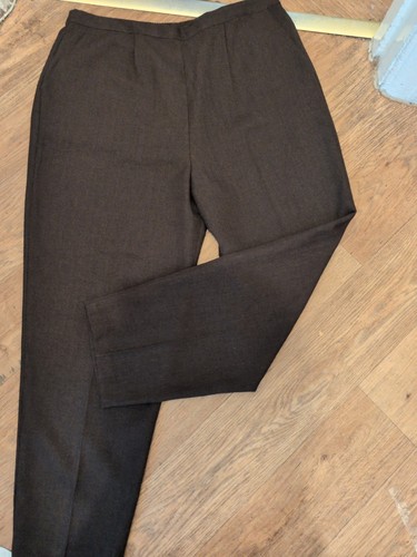 Ladies classics size dark - size, 20