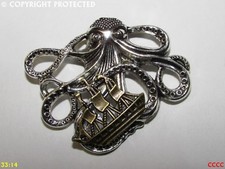 steampunk brooch badge pin