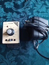 Gaugemaster combi contoller with power plug