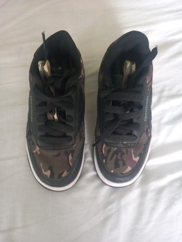 Reebok heelys boys uk12 - reebok,
