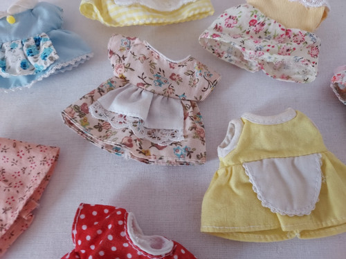 Sylvanian families spares - families,