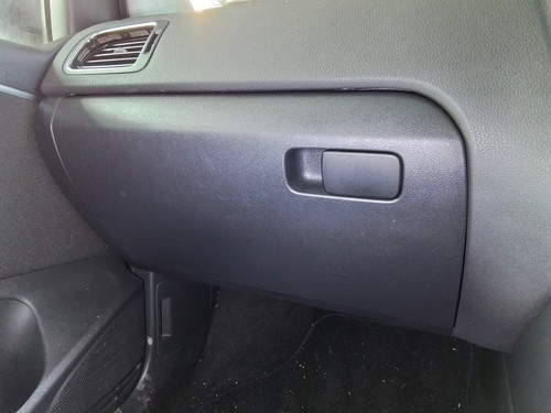 Glove box volkswagen polo - volkswagen,