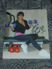 LINDA LUSARDI - MODEL / DANCING ON ICE  - 10x8 PHOTO SIGNED (31)