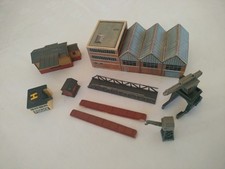 N Gauge Goods Depot Factory Building + 2 - Dock Yard Cranes Bridge Side & Girder