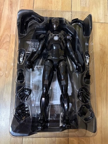 Hot toys iron - toys, man