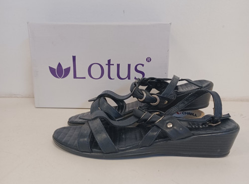 Lotus atrani navy - blue, leather