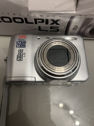 Nikon coolpix 2mp digital - nikon,