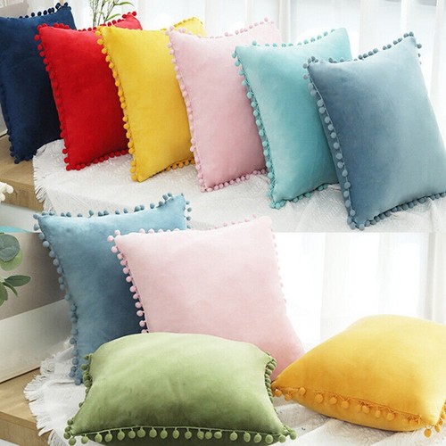 Pom velvet - velvet, cushion