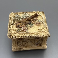 Vintage trinket box - trinket, with