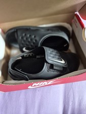 Nike Boys Sandals 1 Pair Size