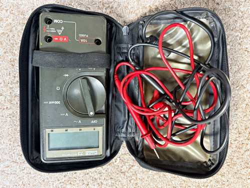 Fluke cat 3200 count - 73,