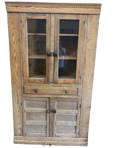 Wood glass freestanding - &,