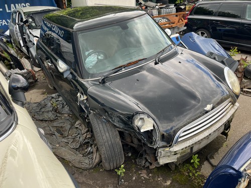 Breaking 2003 bmw mini - mini, one