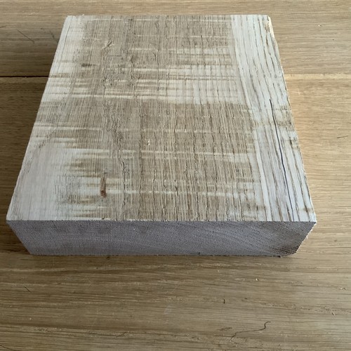 3kg oak hardwood - 1.3kg,