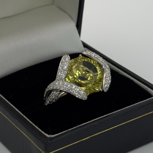 Gold diamond ring spinel stone - ring,