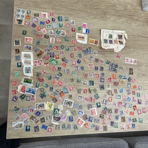 Stamp collection the world - of,