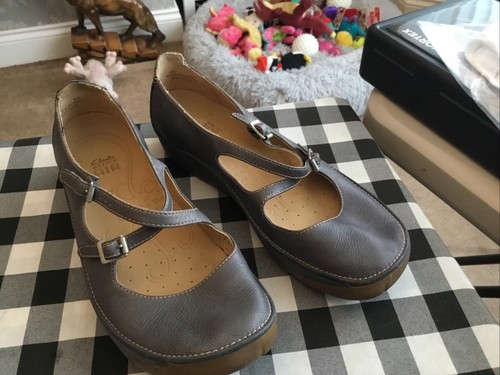 Clarks size active air - 6, d
