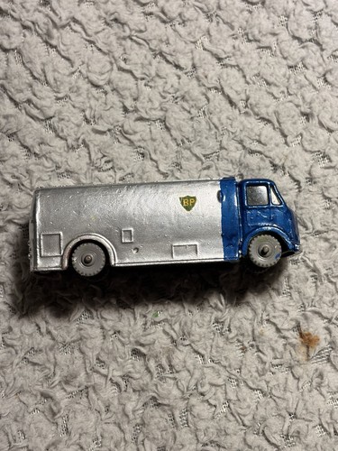 P02 dublo dinky - no70, a.e.c