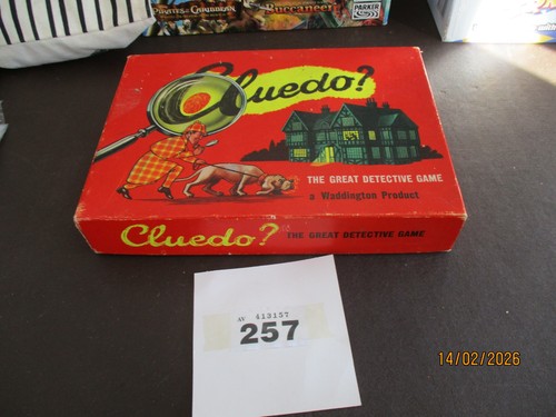 Vintage 1949 cluedo board - vintage,