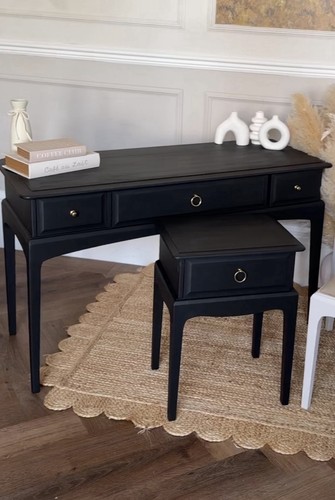 Stag minstrel dresser - stag, &