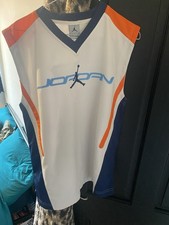 Michael Jordan 23 North