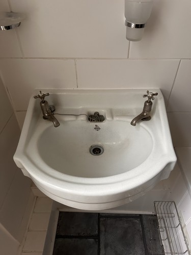 Royal doulton antique - doulton, sink
