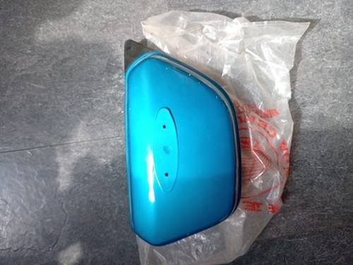 Honda cb175 side panel nos - honda,