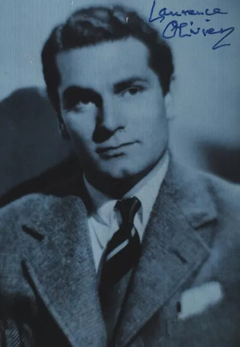 Laurence olivier signed 8x10 - laurence,