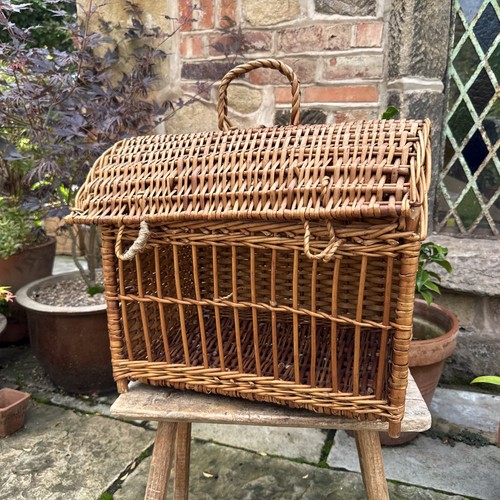 Vintage woven wicker - woven, pet