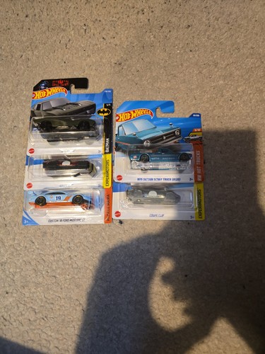 Hot wheels car bundle - wheels,