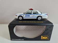 IXO 1/43 Ford Crown Victoria -