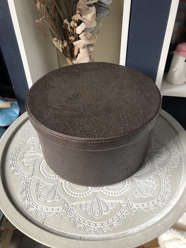 Vintage leather hat box case - vintage,