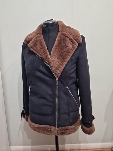 Beautiful condition womens - beautiful,