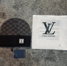 Luxury Designer Black & Grey Beanie – One Size, Premium Knit Winter Hat