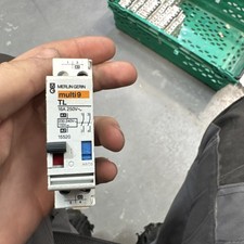 x2 Merlin Gerin multi9 TL  contactor 16a - 15520 TL