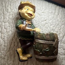 The Leaf Collection Figurine AB.004858  1999 Designed in Holland.