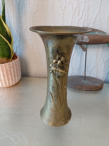 Art deco fluted body scalloped - fluted,