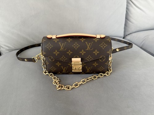 Louis vuitton monogram metis - louis,