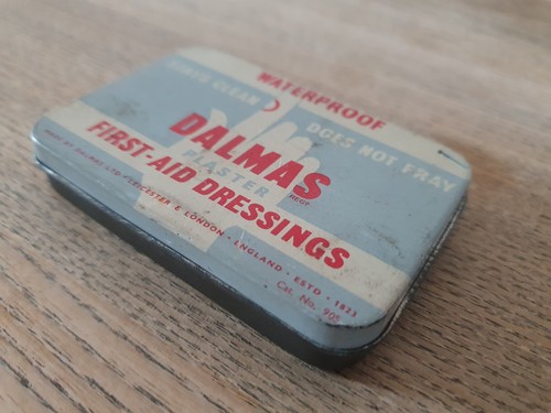 Vintage dalmas plaster - dalmas, "plaster