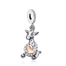 💖 Giraffe Charm Cute Baby