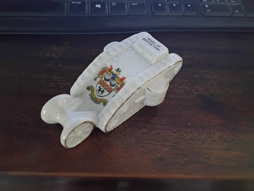 Crested china ww1 - crested, model