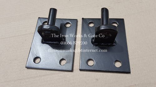 Hinges hangers iron - hinges/hangers,
