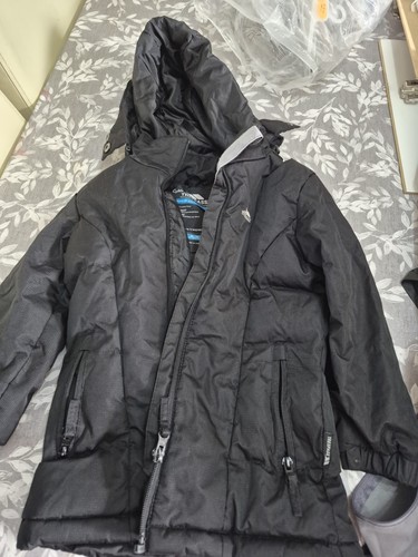 Years trespass coat - 2-3,