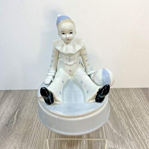 Pierrot clown ceramic - pierrot, up