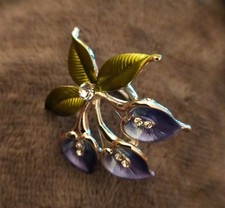 Vintage Silver Tone Flower