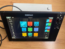Simrad NSS12 Evo3S Chartplotter – Very Good Condition
