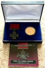 Victoria cross gold fully - victoria,